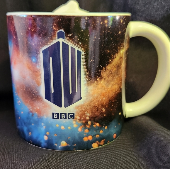 Dr. Who BBC Mug - Picture 2 of 8